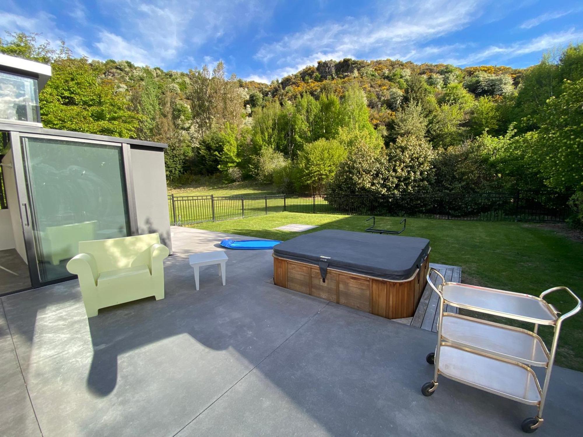 Wharenui Holiday Home By Majordomo Arrowtown Luaran gambar