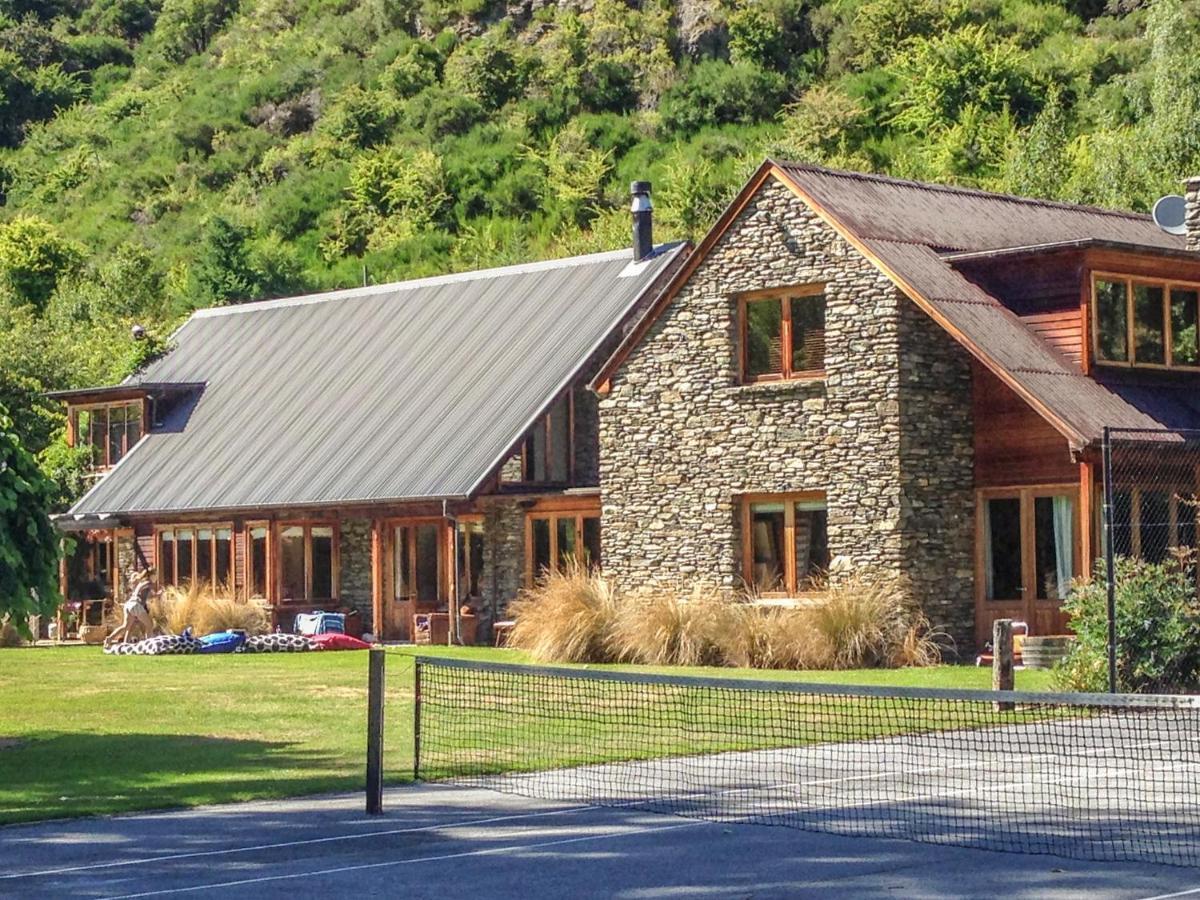 Wharenui Holiday Home By Majordomo Arrowtown Bilik gambar